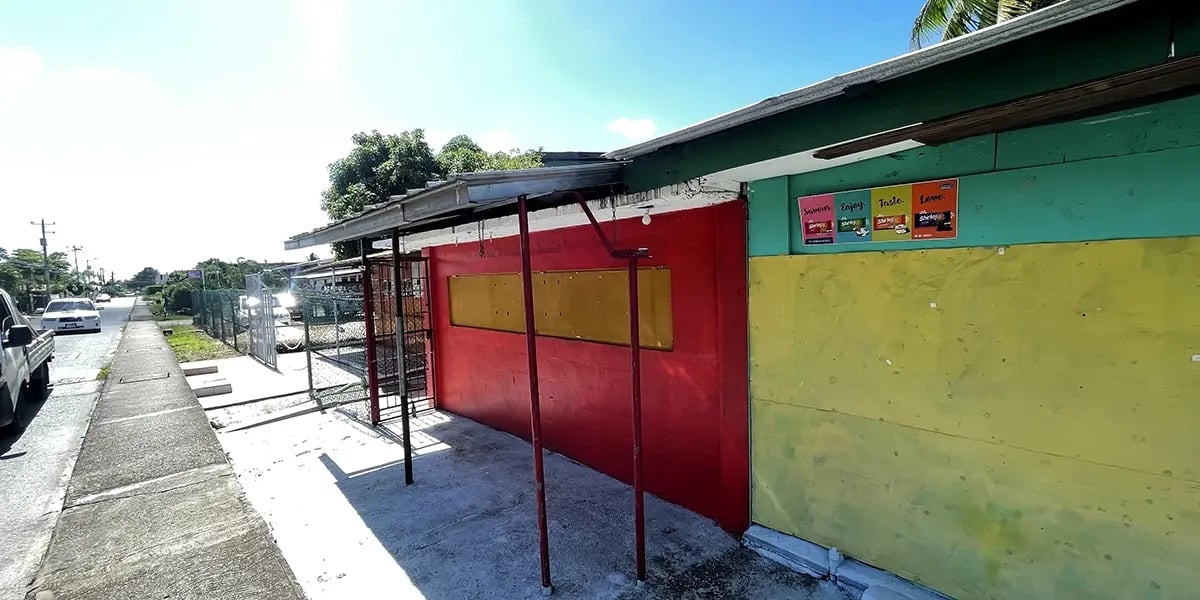 la-resource-commercial-unit-for-rent