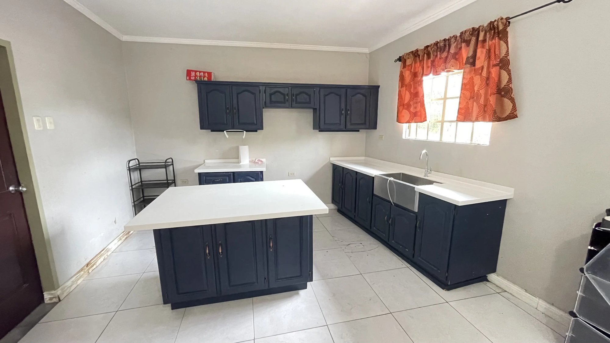 Sherwood Park Arima 2 Bedroom Apartment for rent