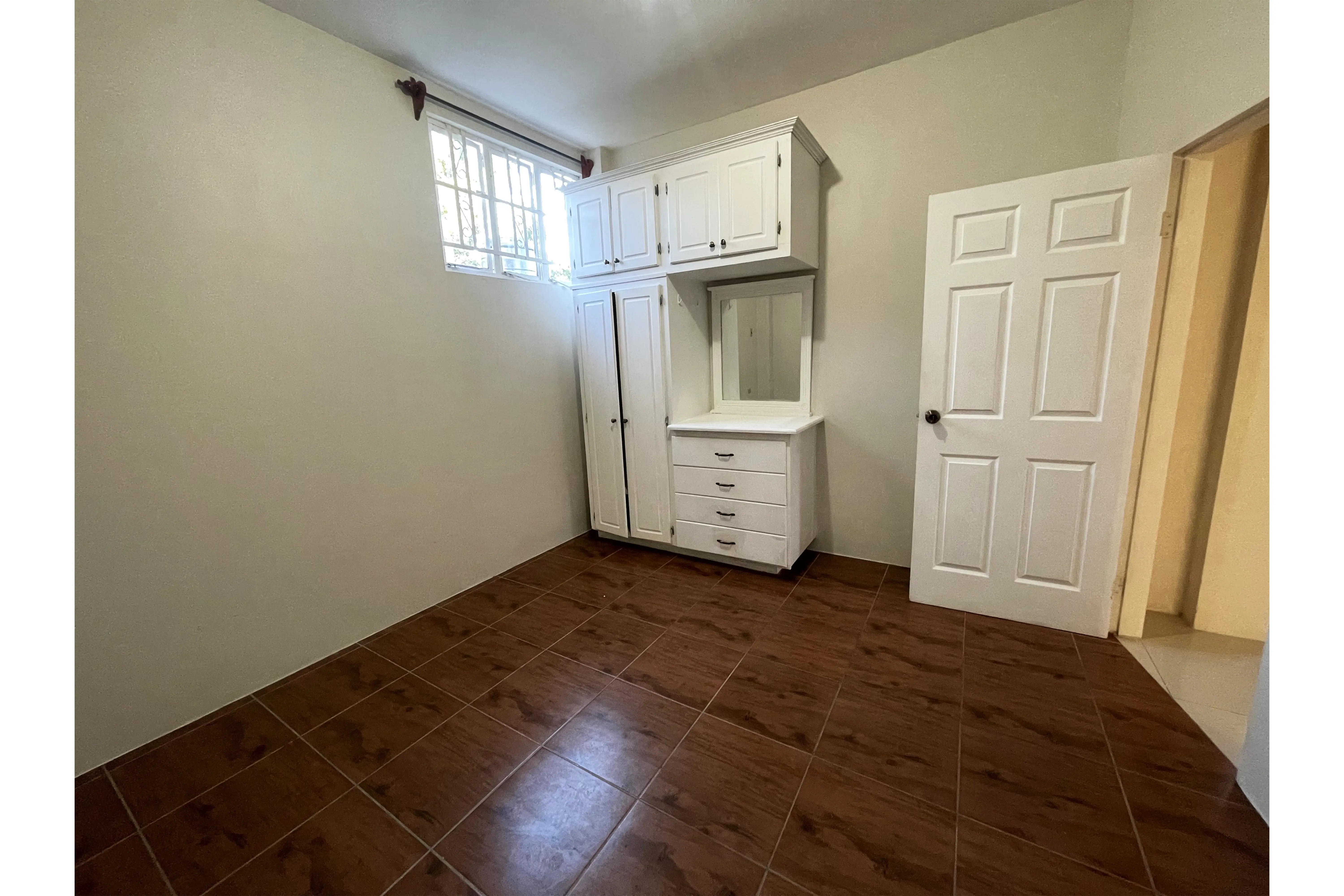 Bon Air West 2 Bedroom Apartment 4