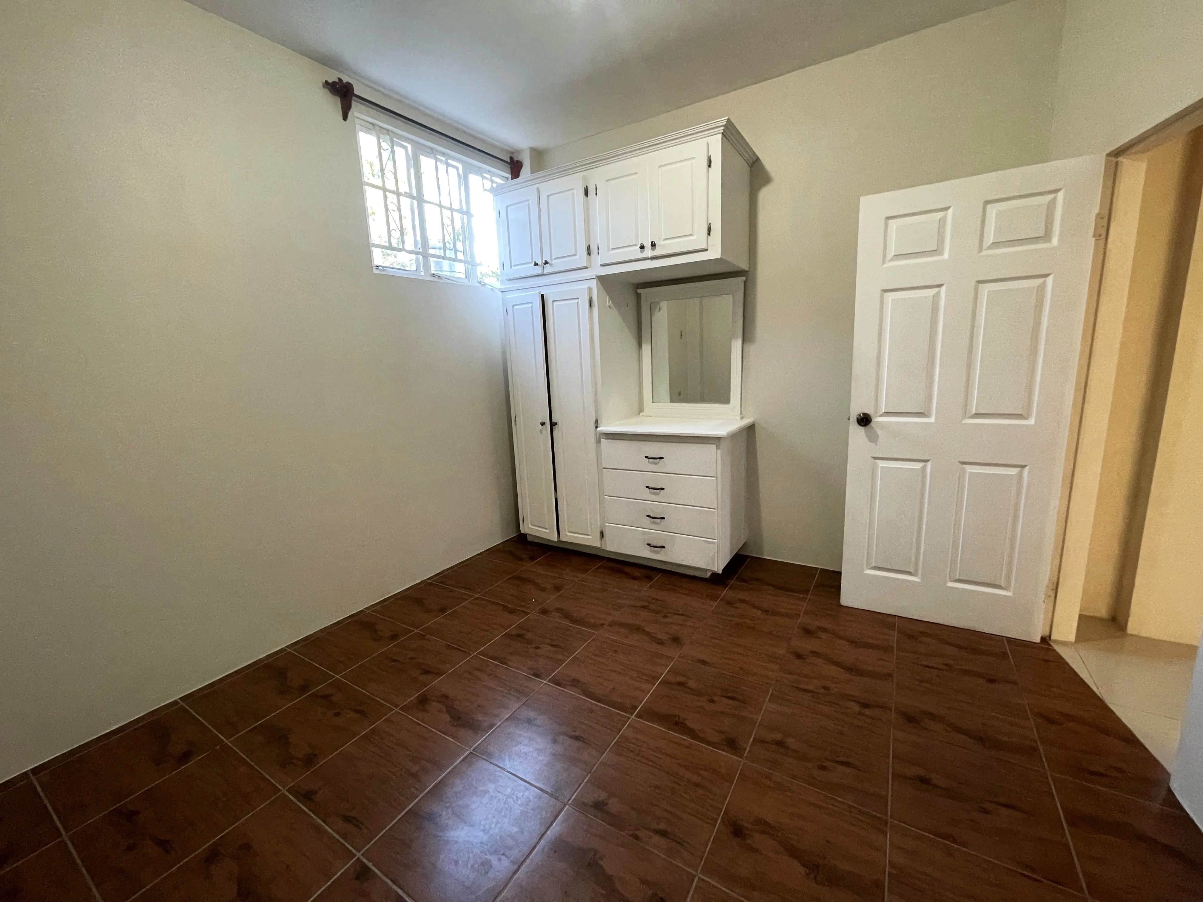 Bon Air West 2 Bedroom Apartment4