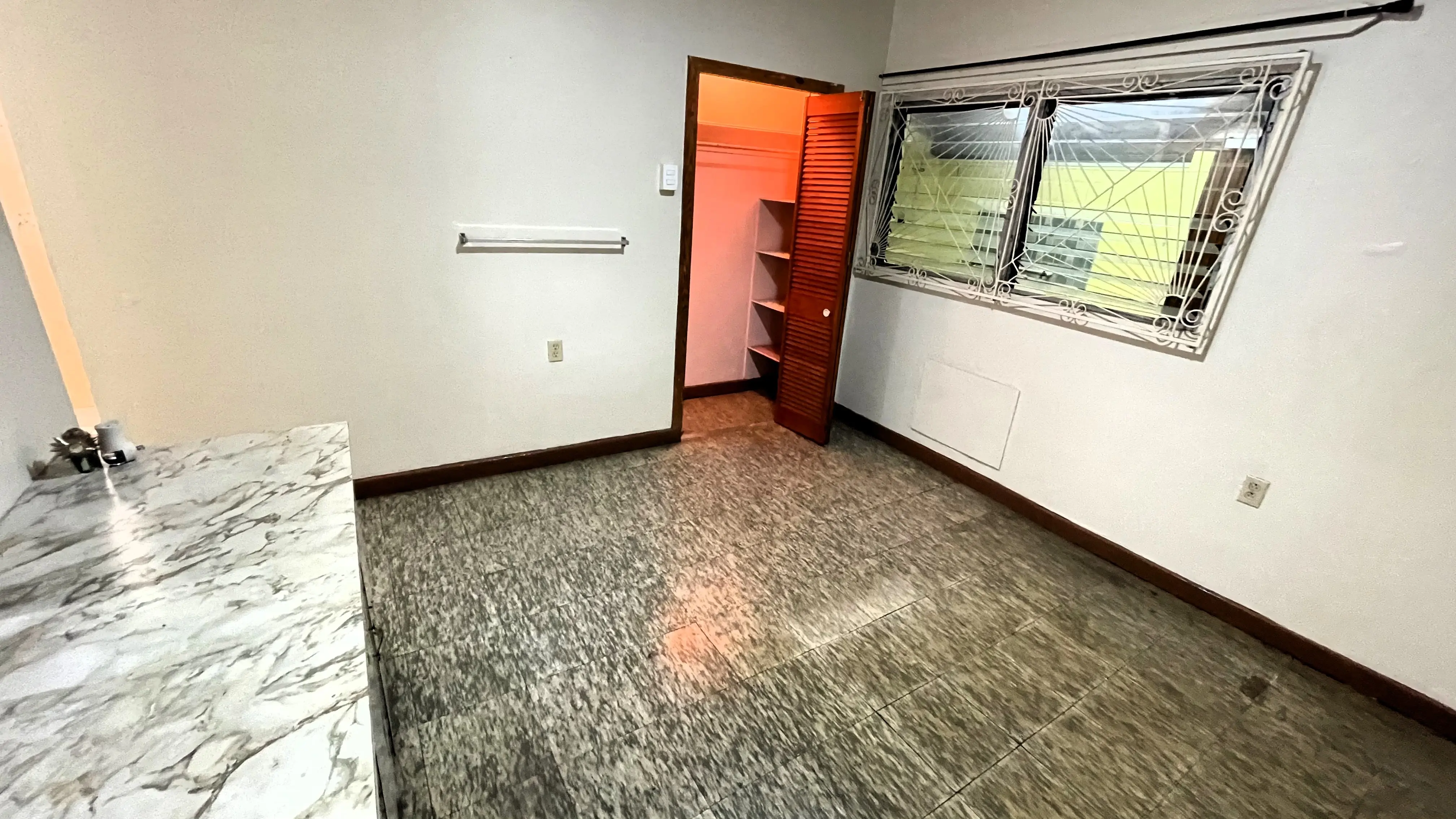 La Florissante DAbadie 3 Bedroom Apartment for rent master ensuite with cupboards
