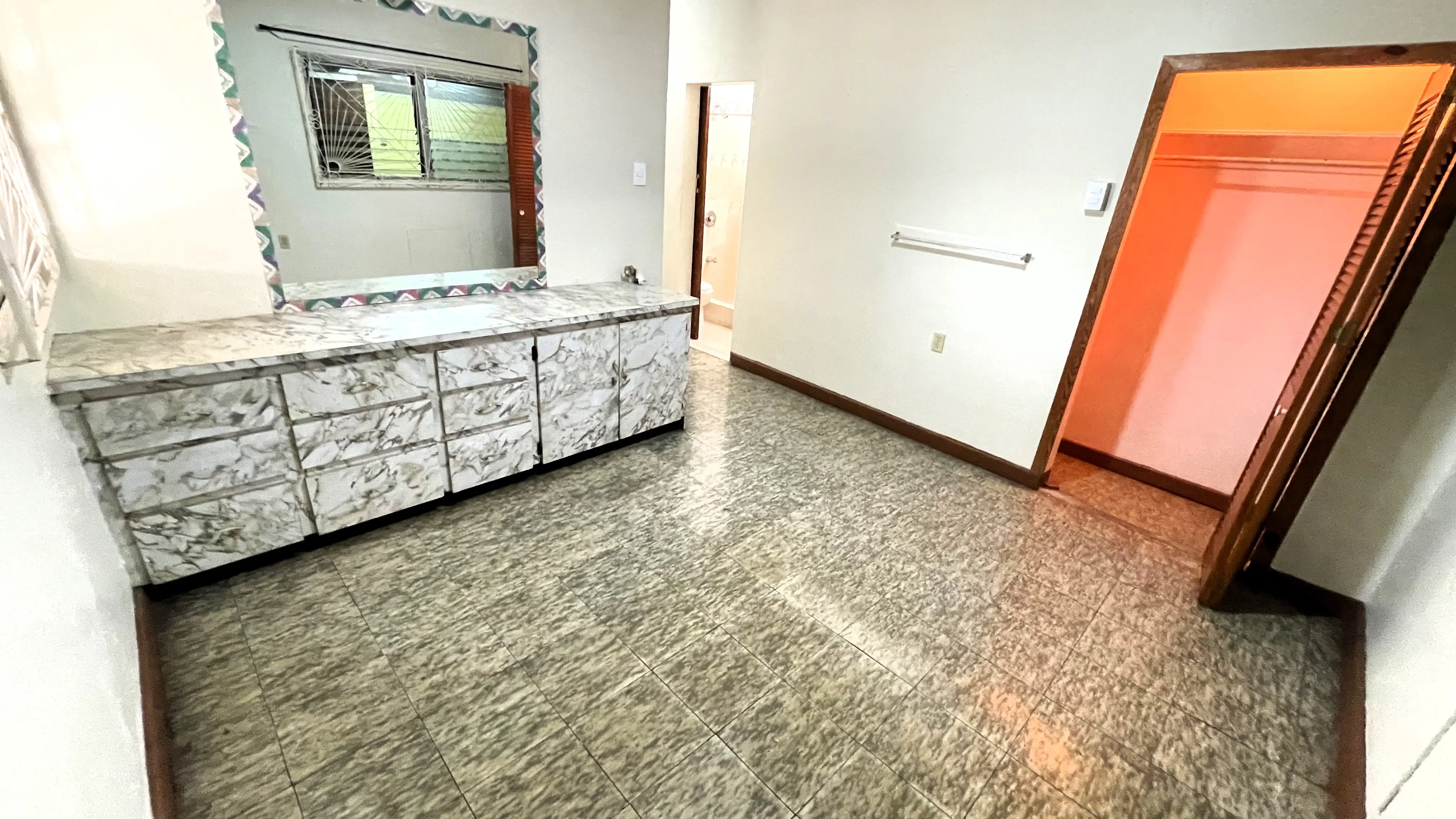 La Florissante DAbadie 3 Bedroom Apartment for rent master ensuite