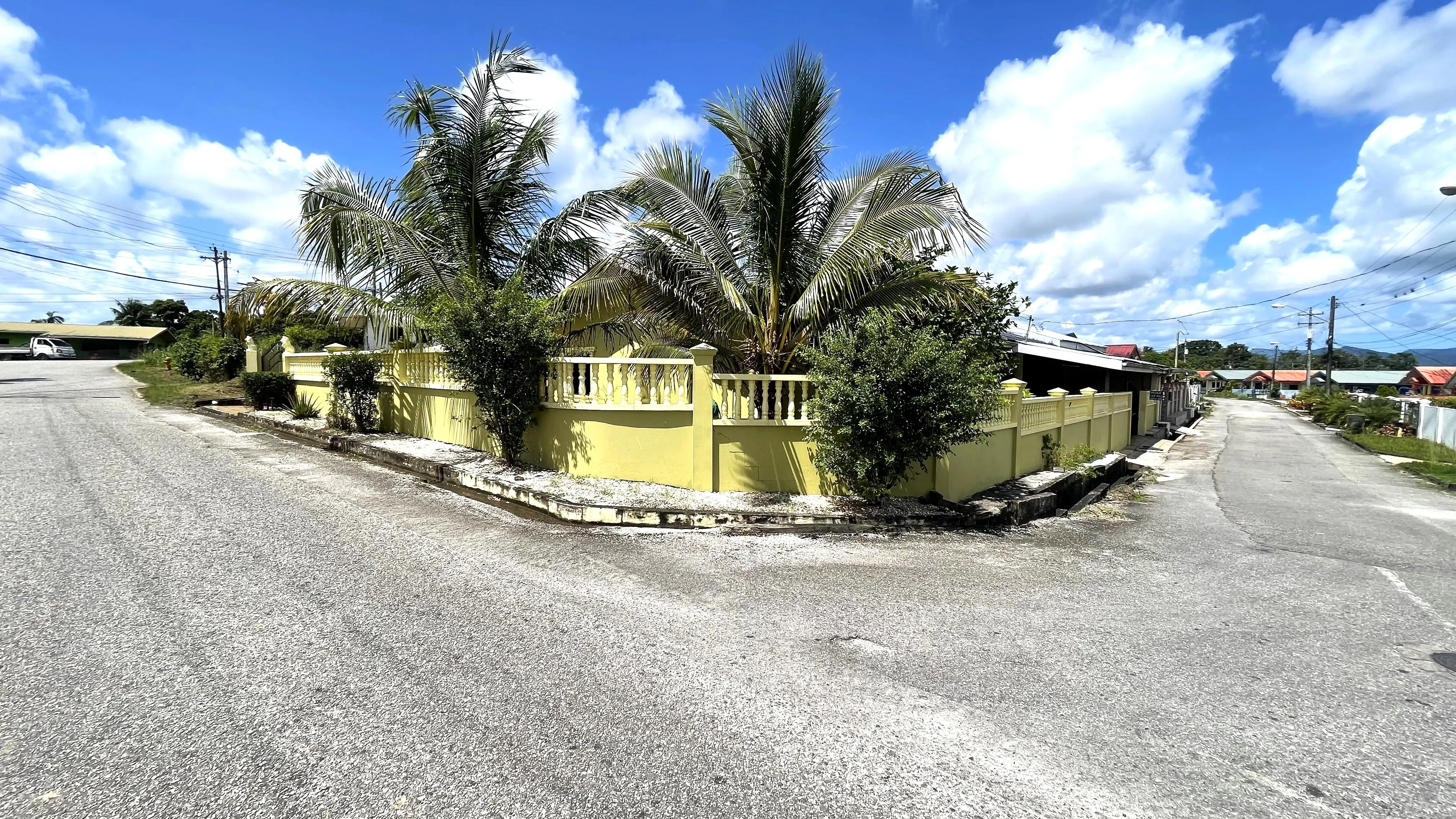 Jai Courts, Brazil Village House Outside corner