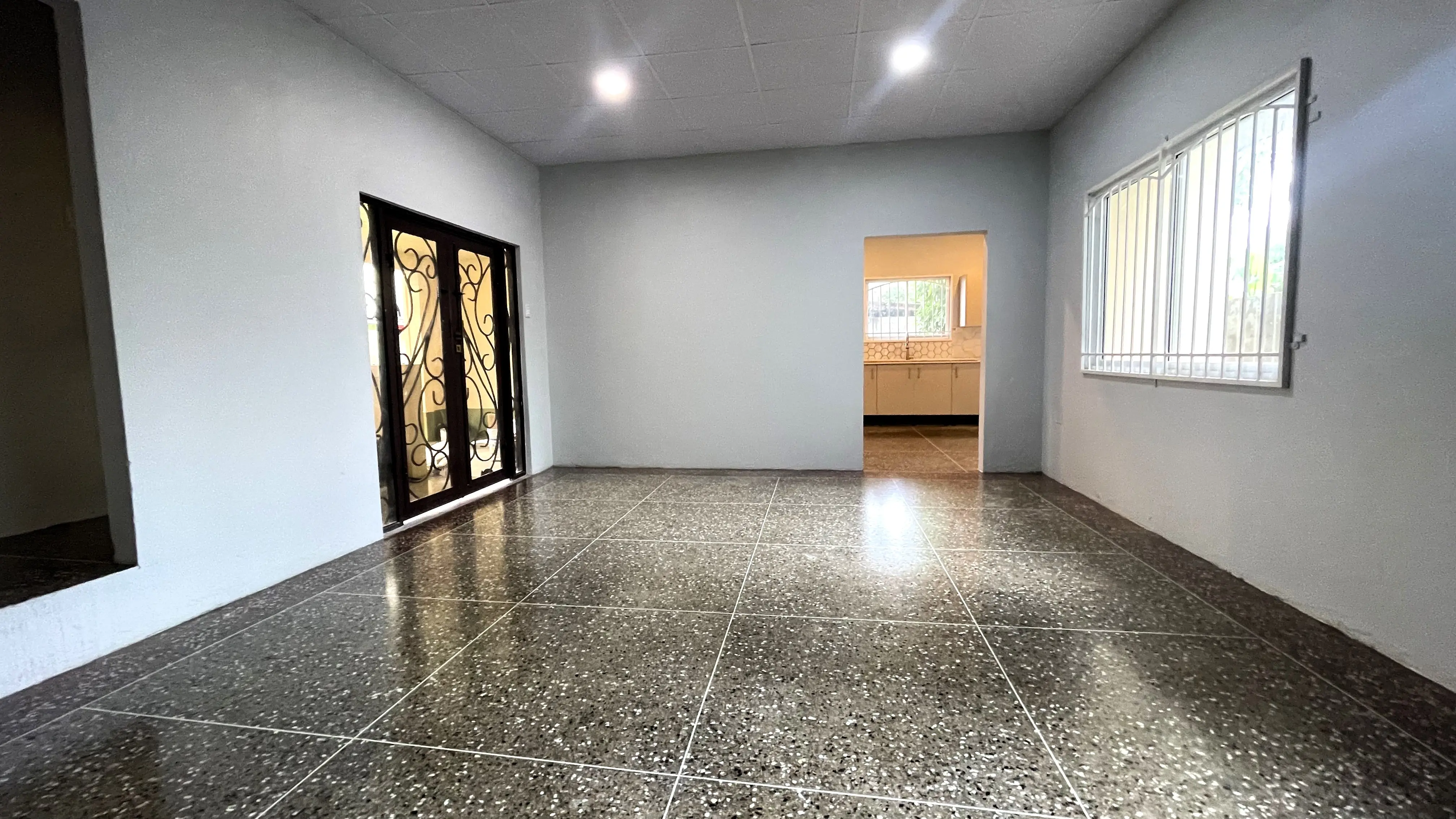 Mausica DAbadie Apartment - 12