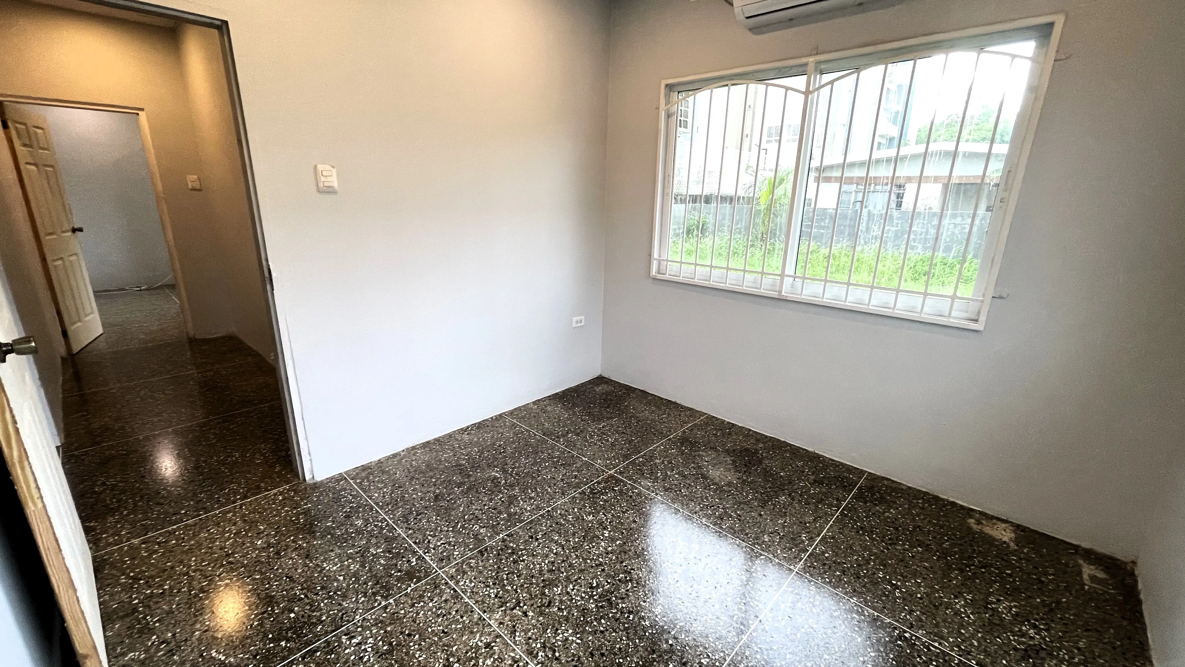 Mausica DAbadie Apartment - 24