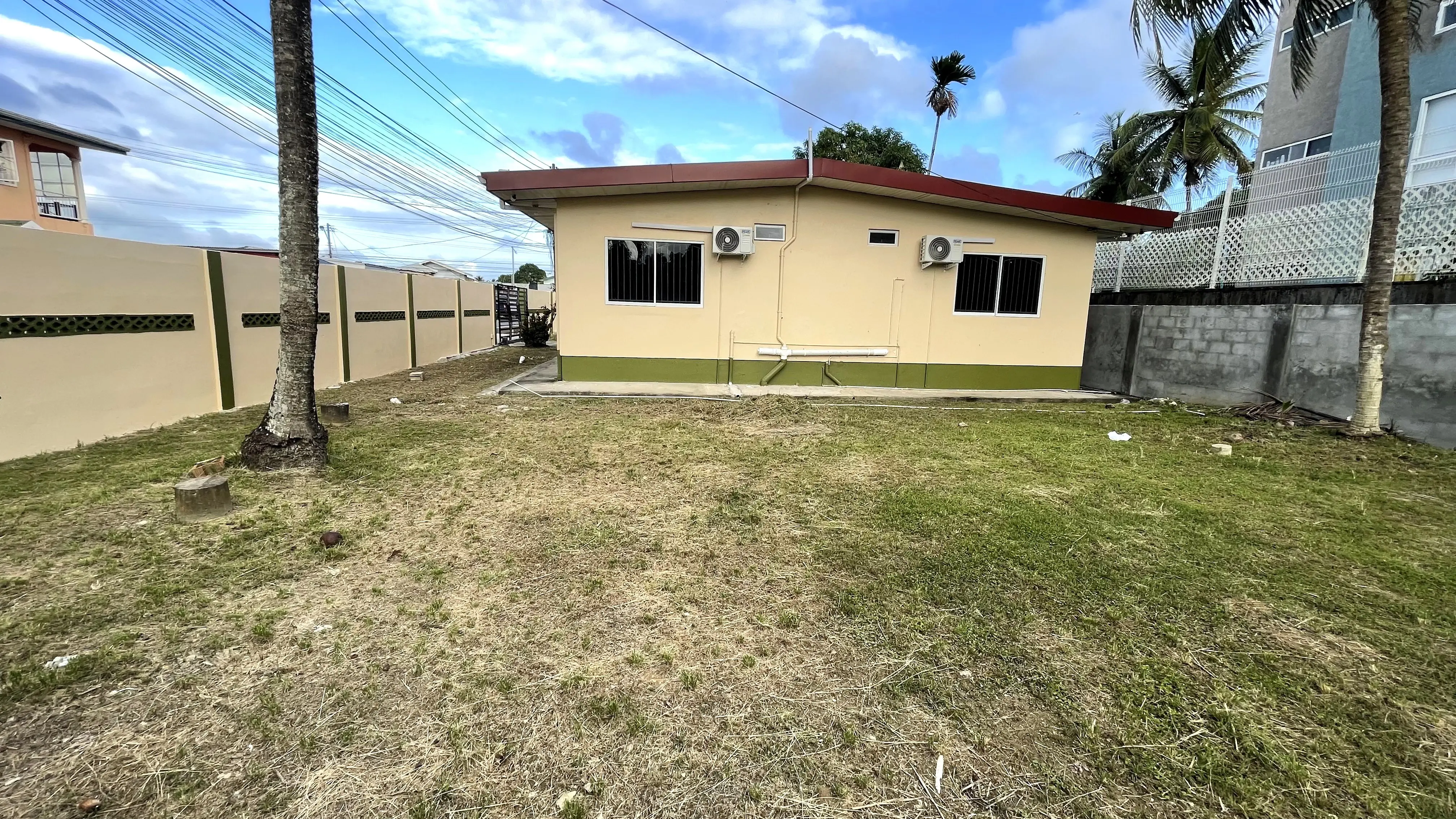 Mausica DAbadie Apartment Outside- 3