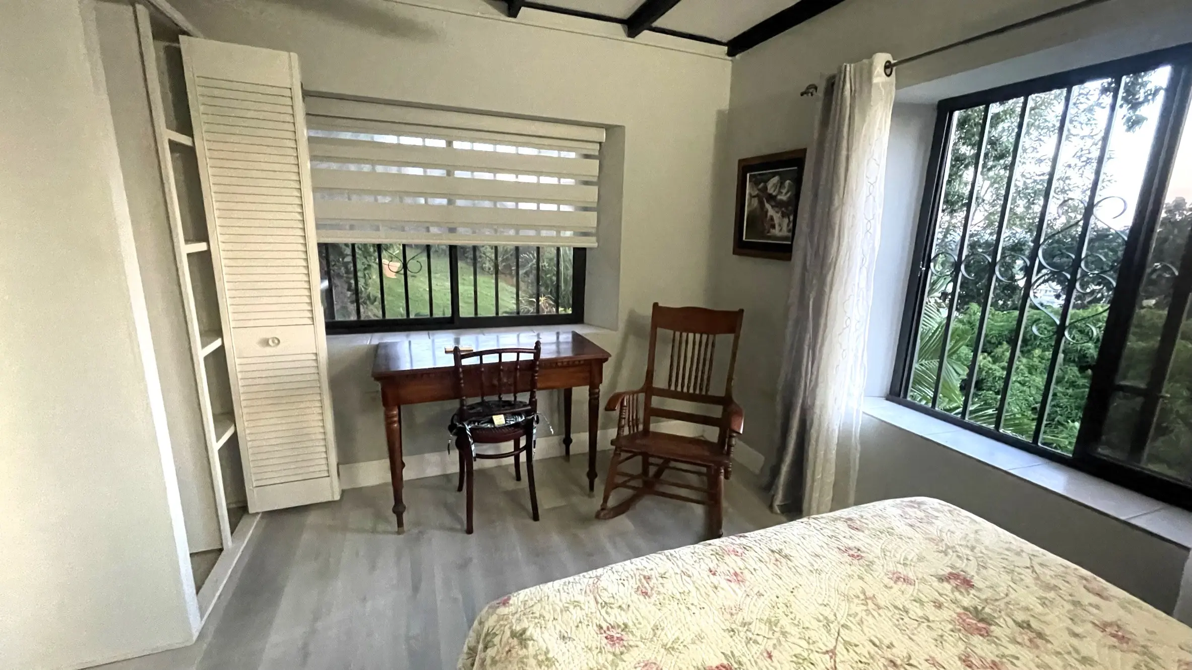 St. Augustine Fully Furnished Apartment for Rent bedroom with study desk