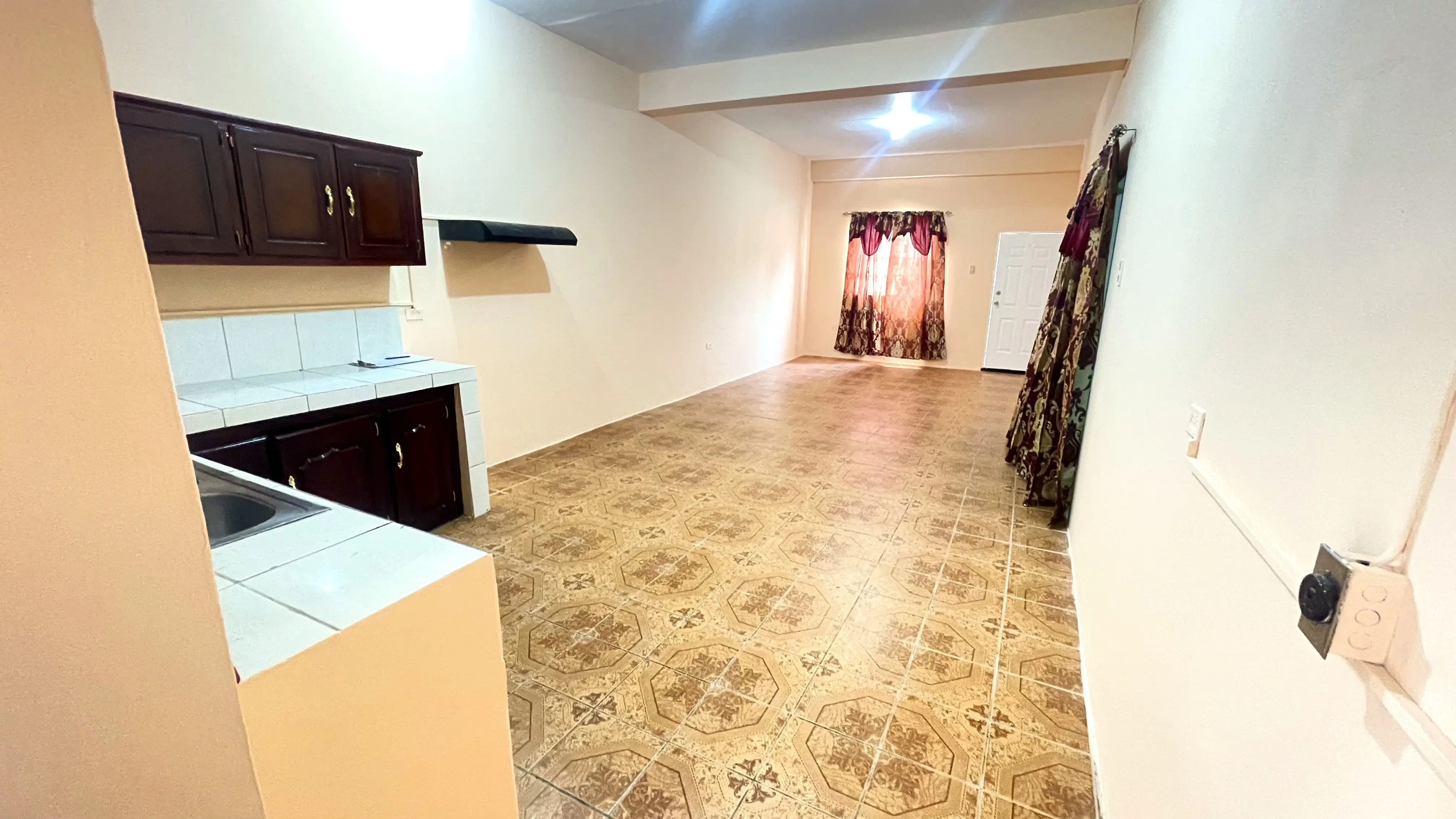 St-Helena-2-bedroom-apartment-open-concept-living-dining-kitchen