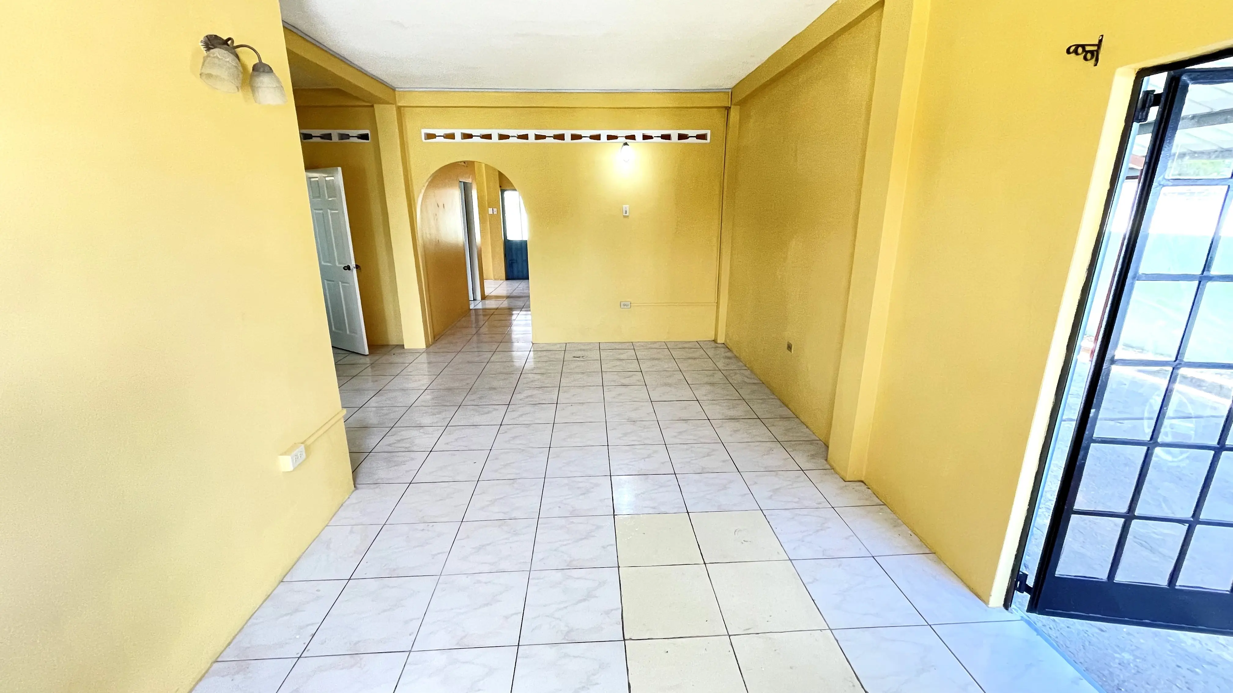 tacarigua-apartment-living-room