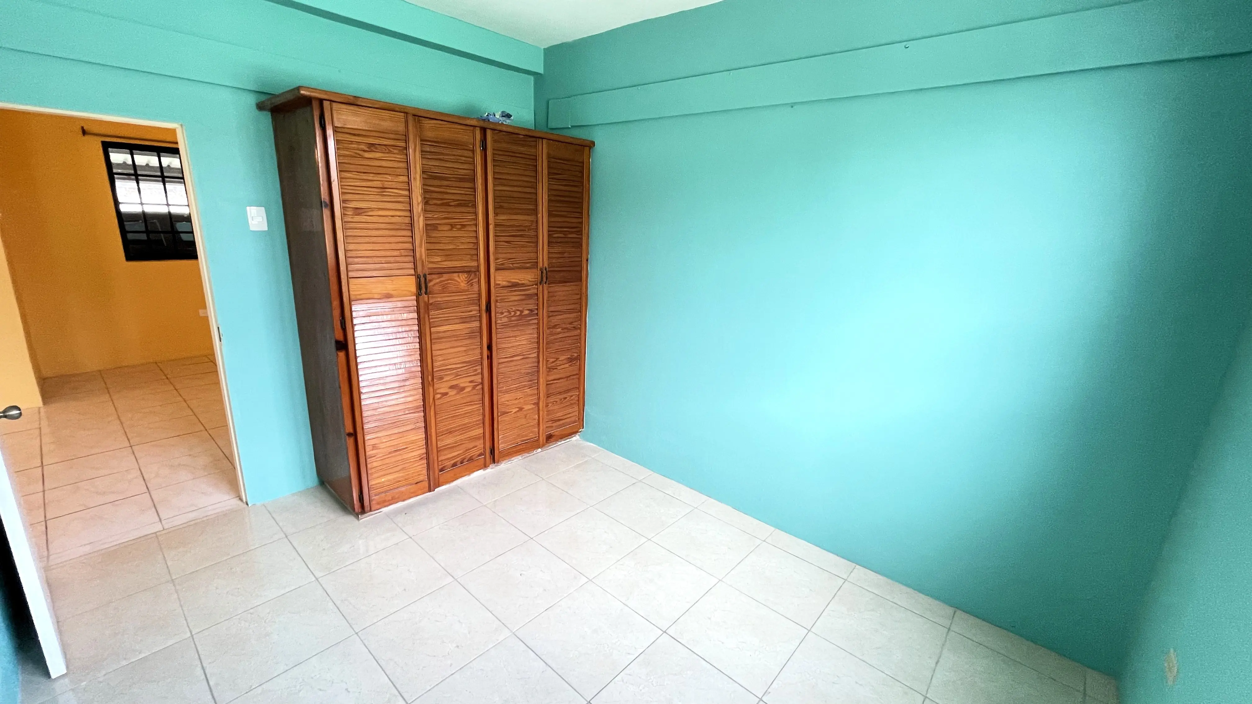 tacarigua-apartment-rental-2-bedroom-with-cupboards