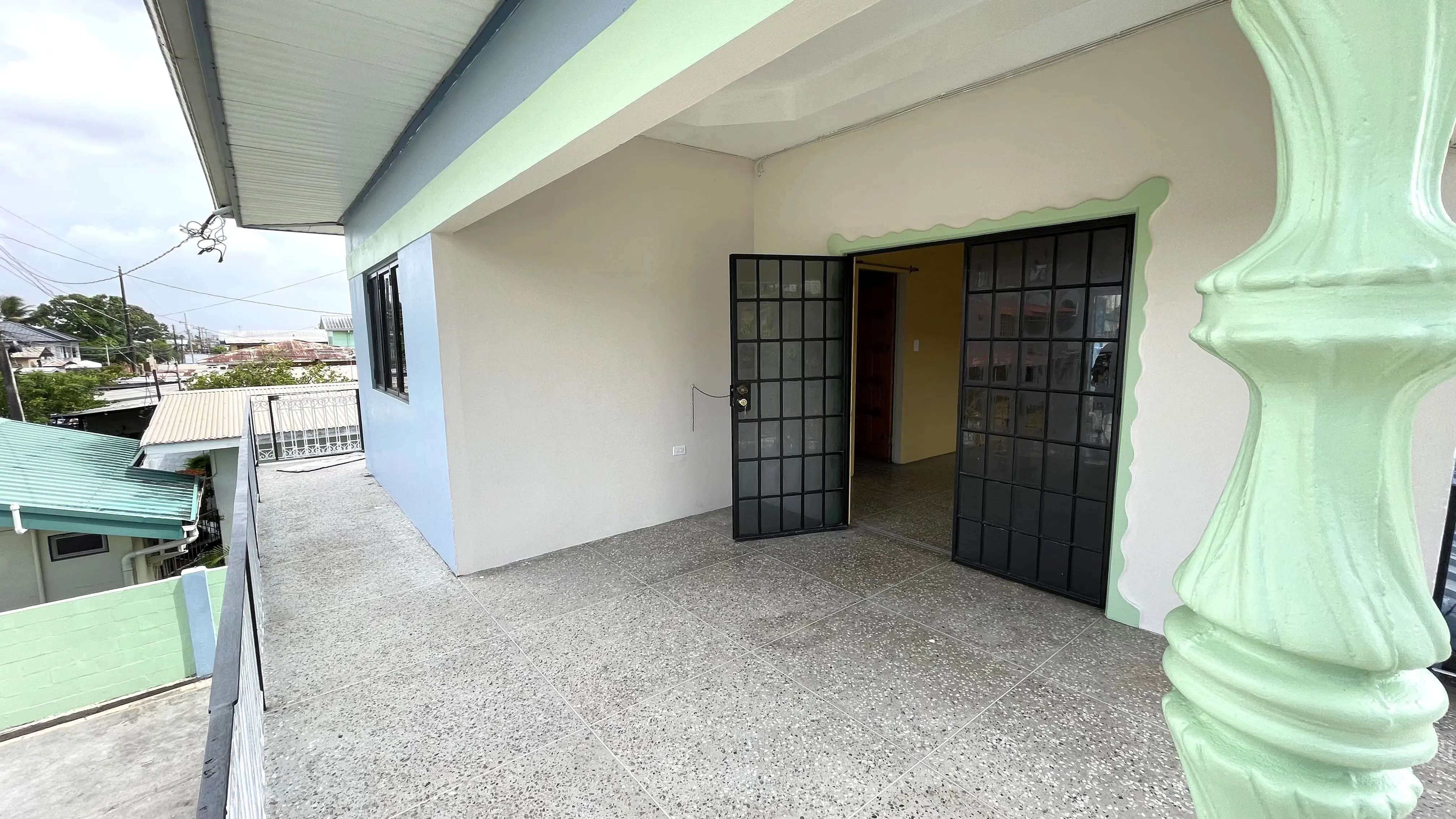 Tacarigua-2-bedroom-apartment-front-view-veranda