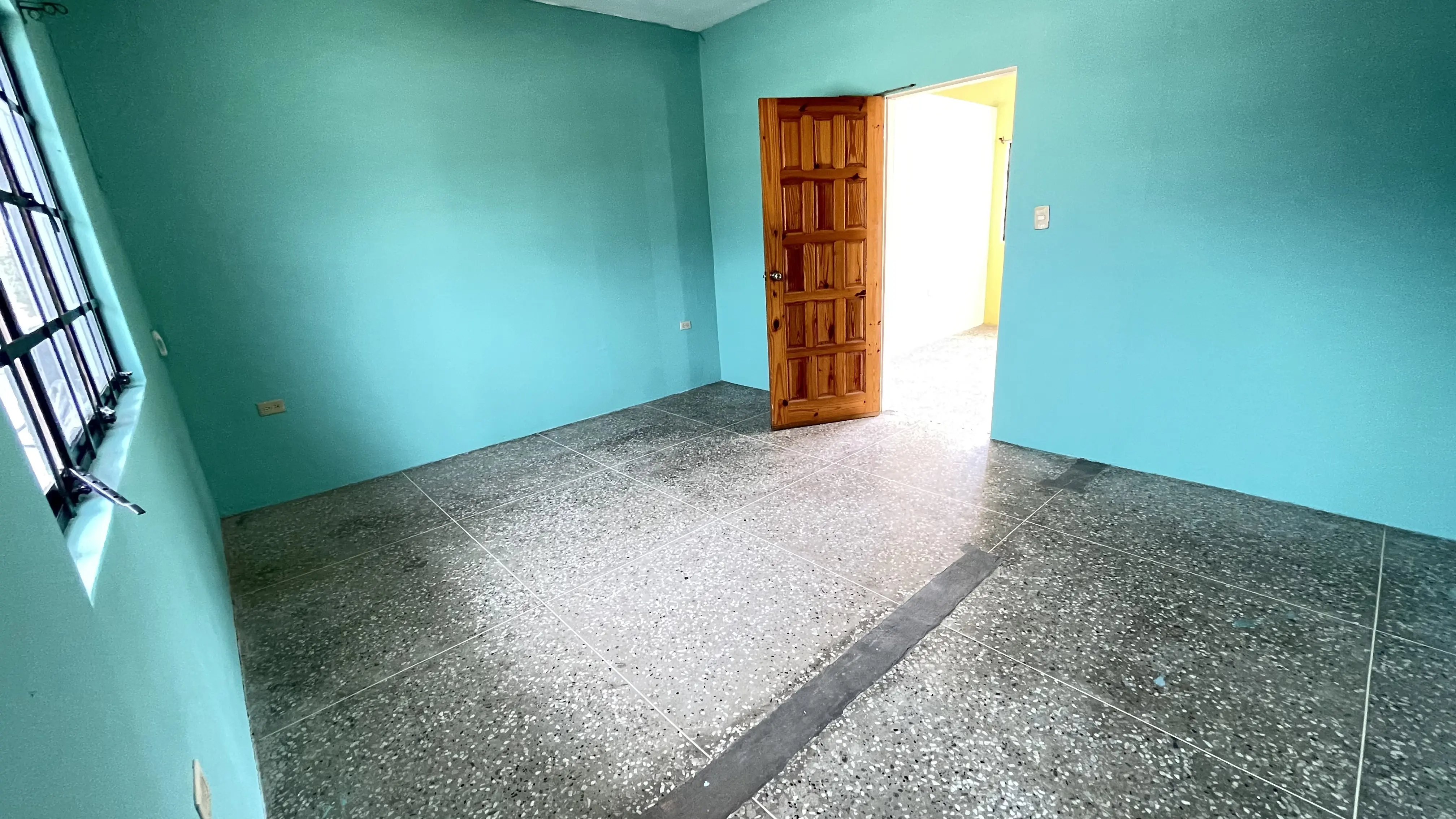 tacarigua-2-bedroom-apartment-bedroom-enterance